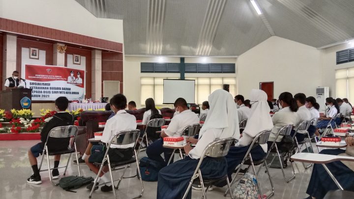 Sosialisasi Ketahanan Budaya Daerah bagi OSIS SMP/MTs di kota Ambon