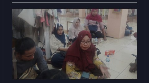 Pedagang Pakaian Bekas Jalan Mutiara-Mardika Minta Perhatian Polda Maluku