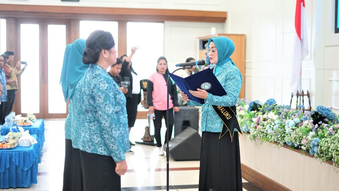Widya Pratiwi Murad Kukuhkan Bunda PAUD Kota Ambon dan Tiga Kabupaten Lainnya