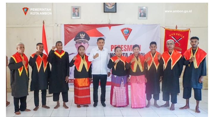 Wali kota Ambon Lantik 9 Anggota Saniri Negeri Hukurilla