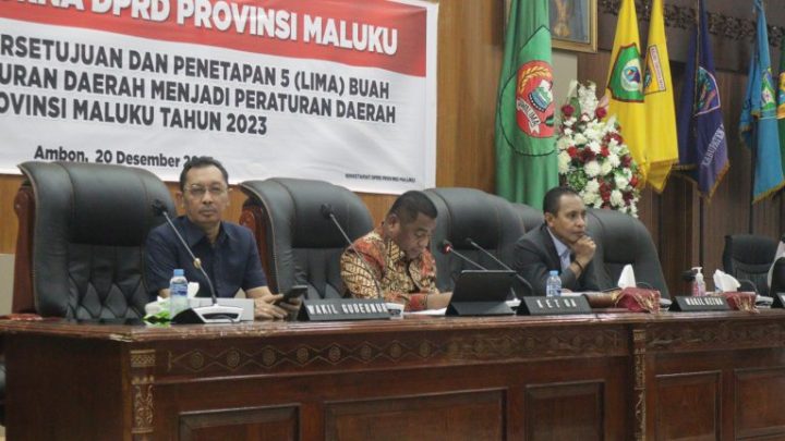Enam Ranperda Ditetapkan Menjadi Perda