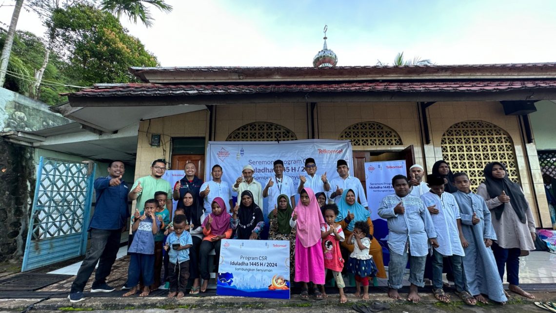 Perayaan Idul Adha, Maluku Kebagian 6 Ekor Hewan Qurban dari Telkomsel