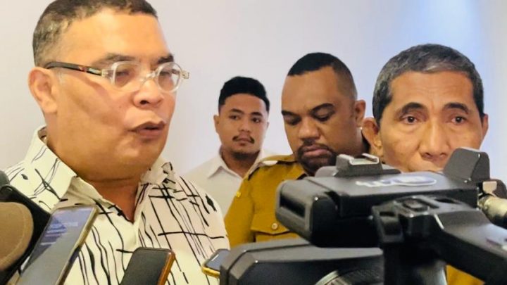 Rahakbauw: pedagang Jangan Berjualan di Badan Jalan