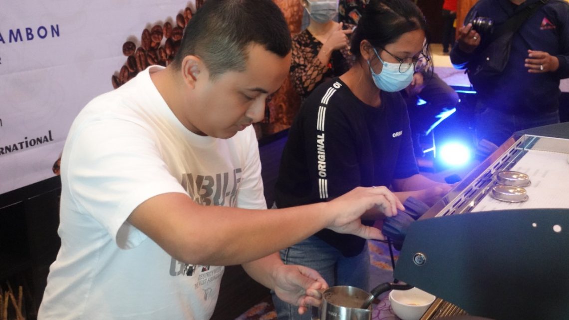 Swiss-Belhotel Ambon Gelar “Tukel Kopi Session 3 “