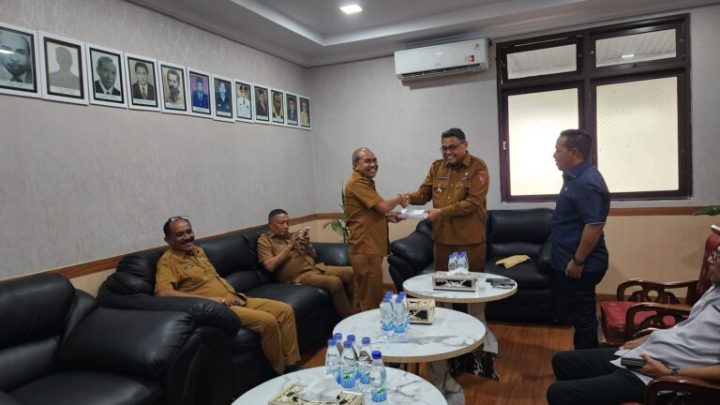 SK Pelantikan Sudah Ditangan, Tiga Pimpinan DPRD Kota Ambon Siap Dilantik 