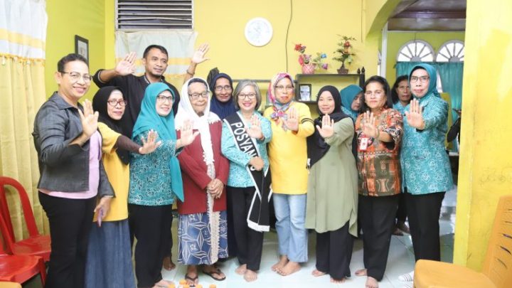 Pj Ketua Tim Penggerak PKK kota Ambon Sambangi Posyandu Nurul Ikhlas