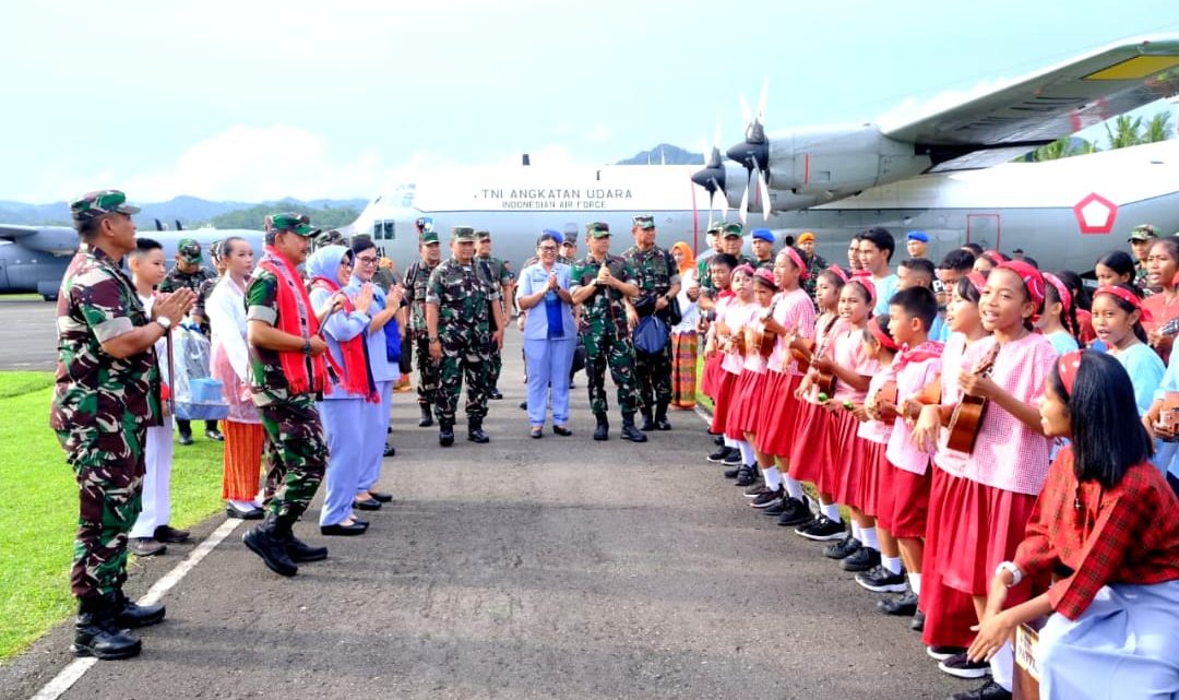 Pakoopsudnas Tinjau Ketahanan Pangan Lanud Pattimura Ambon