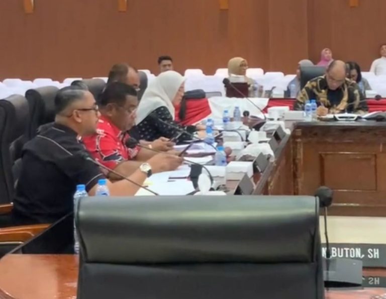 Rahawarin Desak Dishub Tambah Armada Feri Pada Lima Rute ini