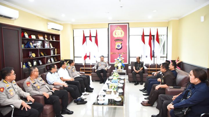 Bahas Sinergitas Penegakan Hukum,Kapolda Maluku Terima Audiensi Ketua Pengadilan Tinggi Ambon