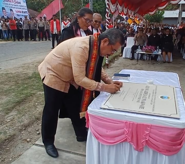 Gubernur Maluku Resmikan Gedung Gereja Luma Kwate,Nuruwe-SBB