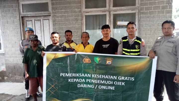 Jelang Hari Bhayangkara,  Sidokkes Polres Buru Gelar Pemeriksaan Gratis bagi Pengemudi Ojol 