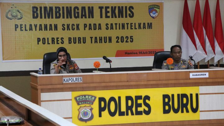 Kapolres Buru Buka Bimbingan Teknis Pelayanan Publik