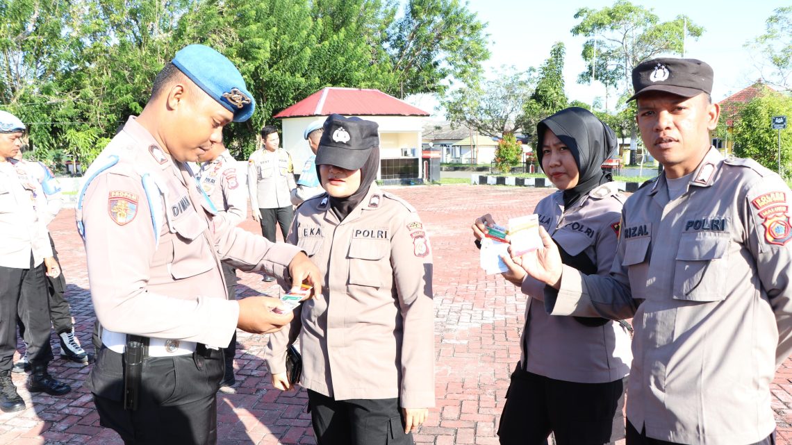 Waka Polres Buru Pimpin Giat Penegakan dan Penertiban Disiplin Terhadap Personel Polres Buru