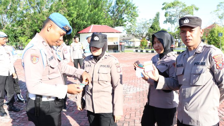 Waka Polres Buru Pimpin Giat Penegakan dan Penertiban Disiplin Terhadap Personel Polres Buru