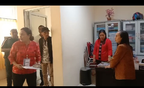 Dokter Yusda Tuharea Harus Dievaluasi 