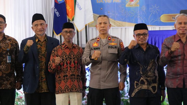Waka Polres Buru Hadiri Milad ke-22 Universitas Iqra Buru