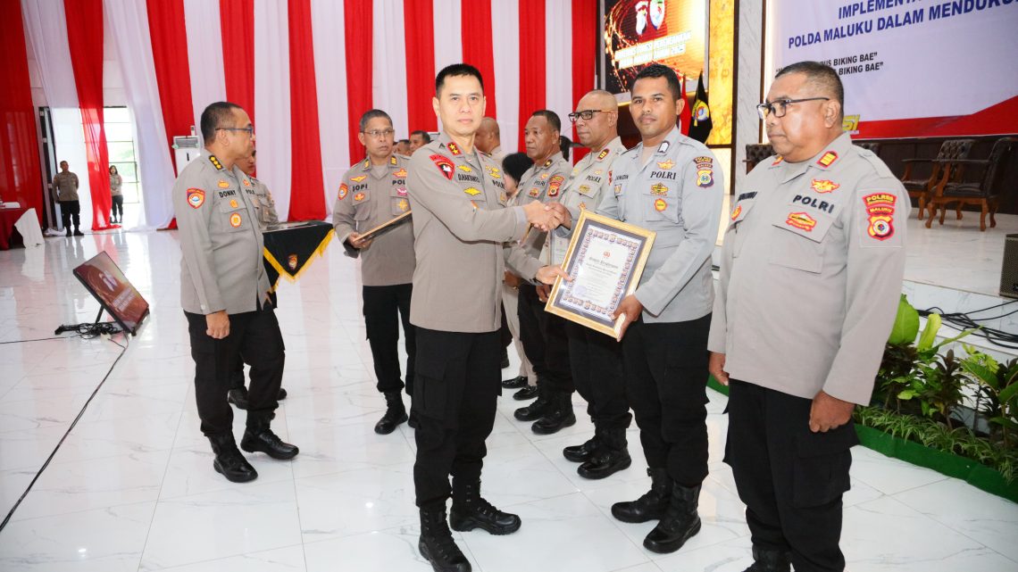 Polres Buru Raih Penghargaan Terbanyak di Polda Maluku Bukti