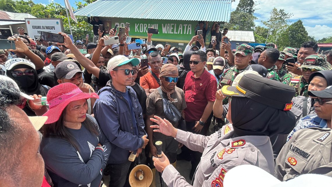 Kapolres Buru Bersama Satgas Penertiban Sosialisasikan Penataan Tambang Emas Gunung Botak