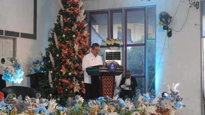 Gubernur Maluku Tutup Seminar Natal Nasional 2025 di Ambon