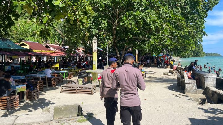 Polairud Polda Maluku Patroli di Sejumlah Objek Wisata
