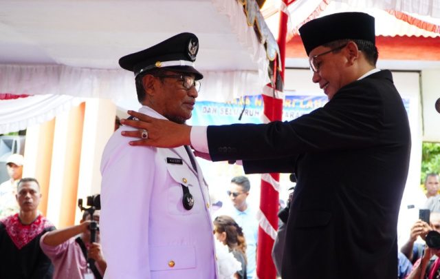 Wali Kota Resmi Lantik Raja Defenitif Negeri Amahusu