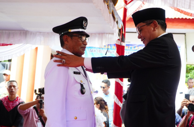 Wali Kota Resmi Lantik Raja Defenitif Negeri Amahusu
