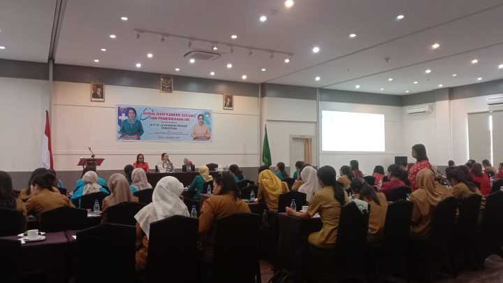 DWP Kota Ambon Gelar Sosialisasi Kanker Serviks dan Pemeriksaan IVA