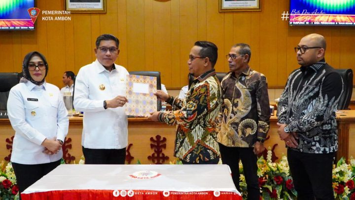 Pemkot Ambon- DPRD Sepakat Tandatangani KUA -PPAS Tahun 2025