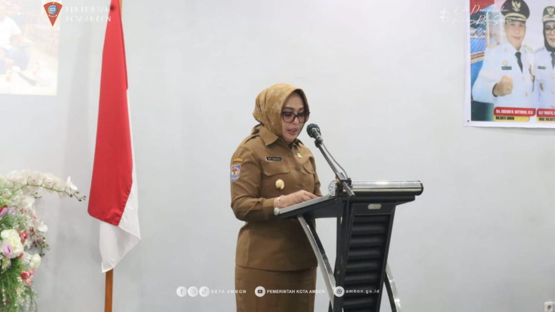 Komisi VIII DPR-RI dan BNPB Berikan 1 Unit Mobil Tangki Air Kepada BPBD kota Ambon