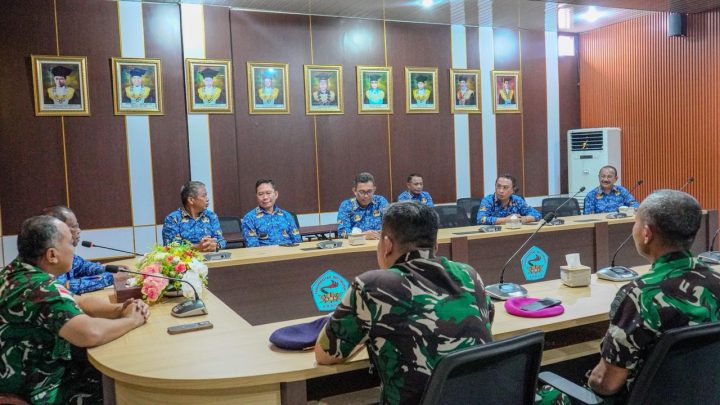 Bangun Sinergitas, Komandan Kodaeral IX Courtessy Call ke Rektor Universitas Pattimura 