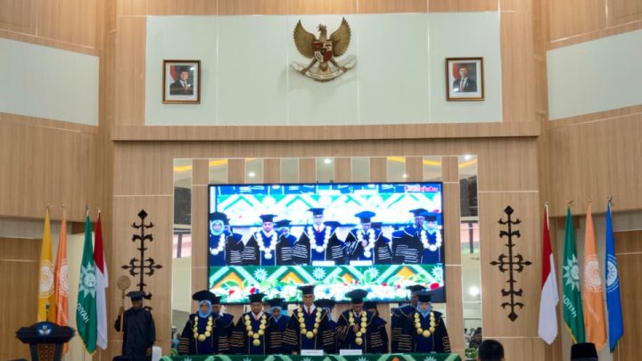 Gubernur Maluku Hadiri Wisuda Perdana Universitas Muhammadiyah Maluku