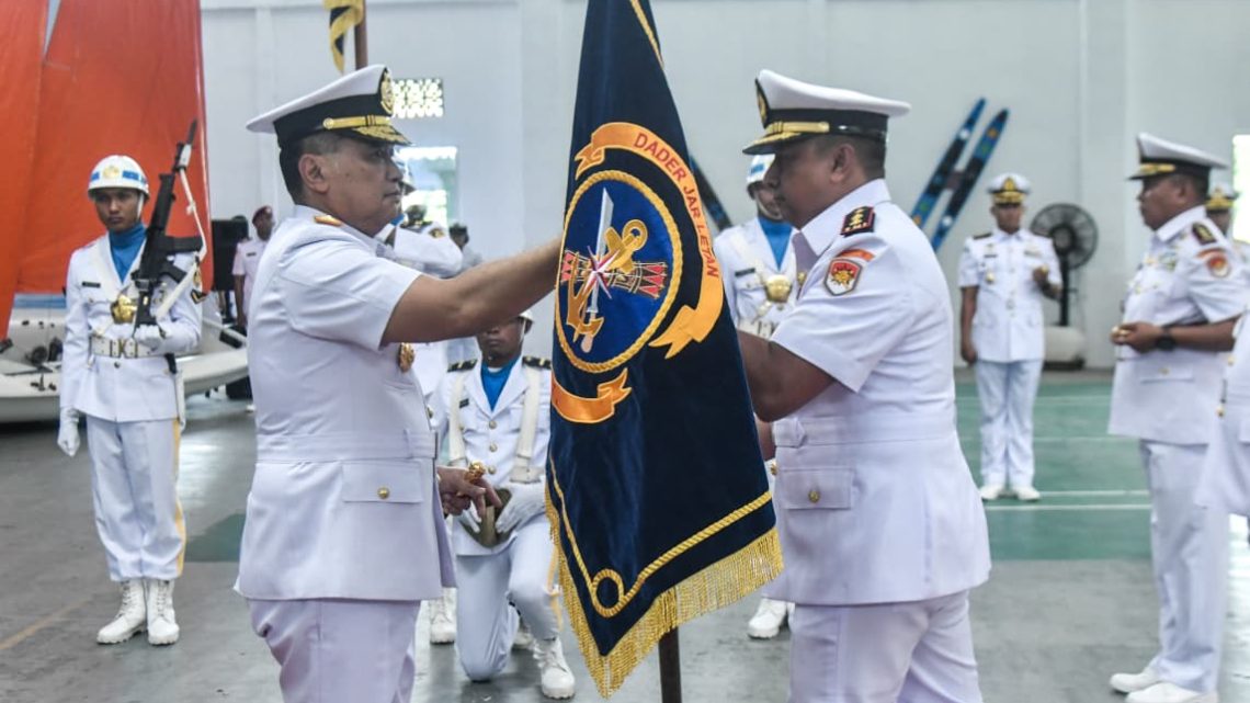 Empat Jabatan Strategis Berganti, Komandan Kodaeral IX Pimpin Prosesi Serah Terima Jabatan
