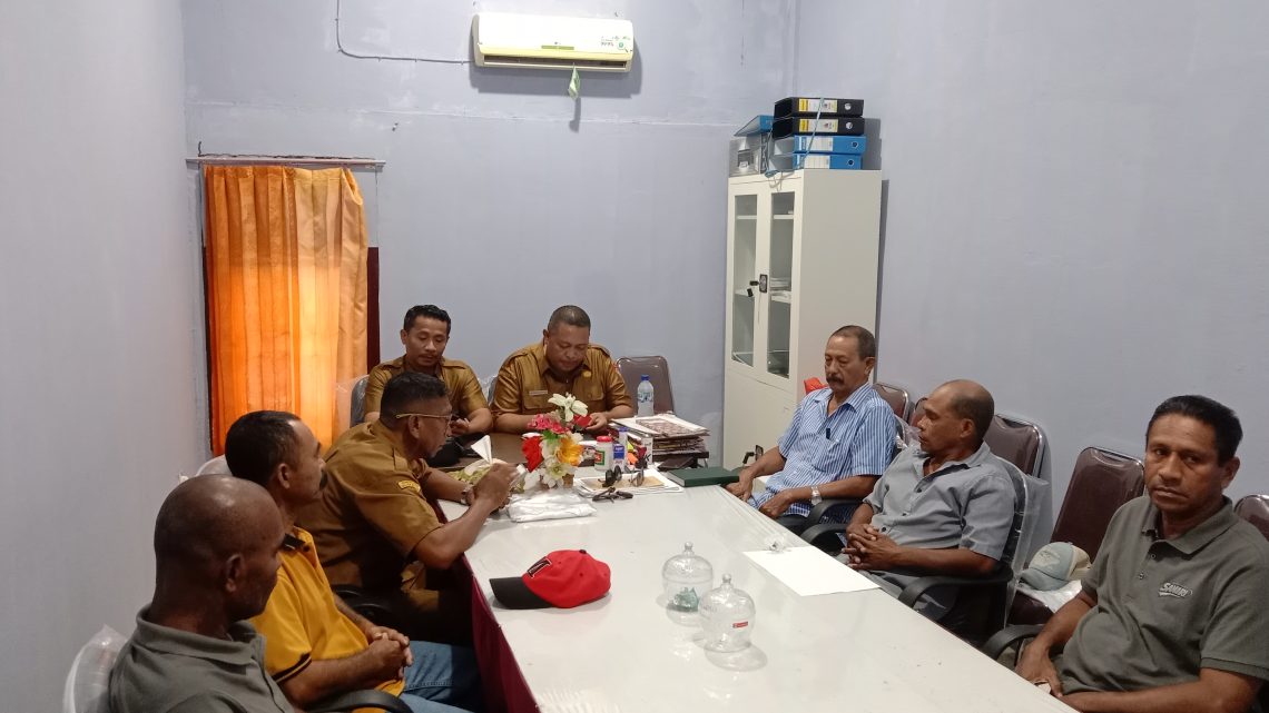 Sengketa Internal Mata Rumah Parenta Soplanit Jangan Hambat Penetapan Raja Definitif Tawiri