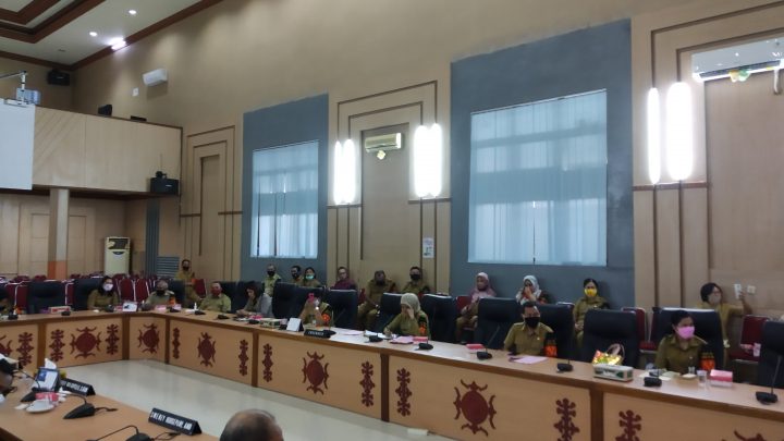 Komisi I DPRD Kota Ambon Kumpul Seluruh Lurah/Camat Bahas Bansos