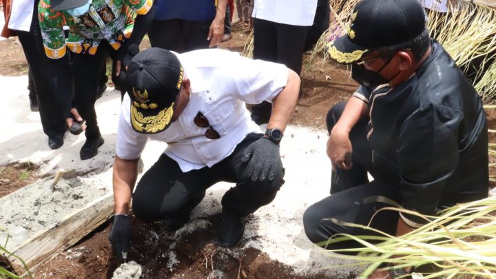 Gubernur Letakkan Batu Pertama SMK Perikanan di Maluku Tenggara