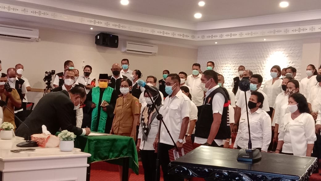 Wali kota Ambon Resmikan Dua OPD Baru
