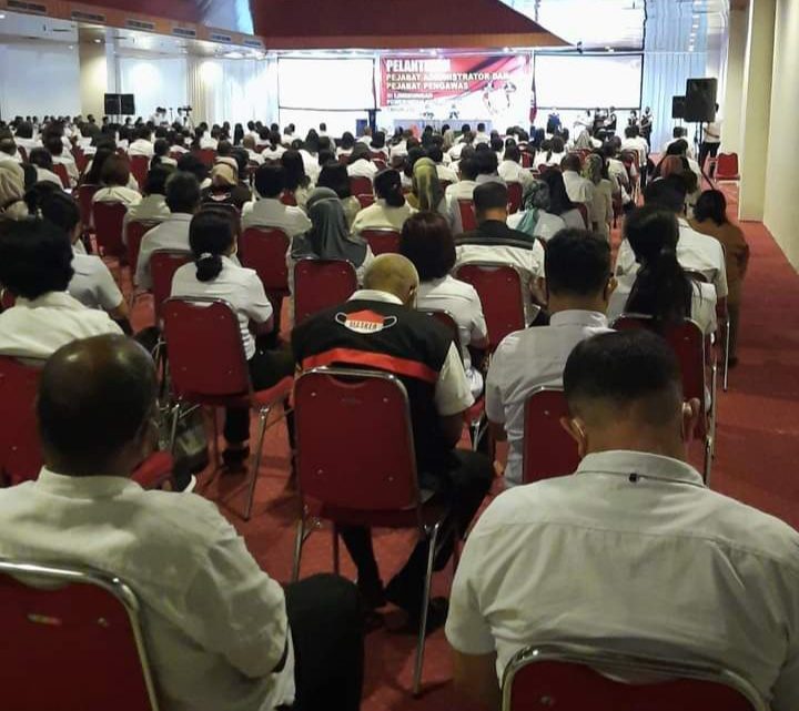 168 Pejabat Administrator dan Pengawas  Lingkup Pemkot Ambon Dilantik
