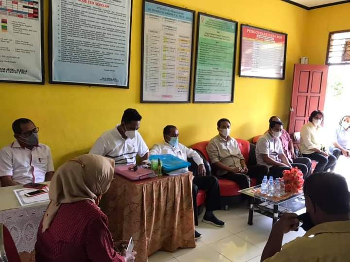 DPRD Bantu Fasilitasi Pemilik Tanah Sekolah 50,64 Dengan Pemkot Ambon