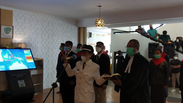 Walikota Ambon Lantik Leimena Jadi Kepala Pemerintah Negeri Ema
