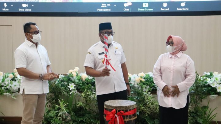Klinik Dana BOS Dikbud Diresmikan Gubernur