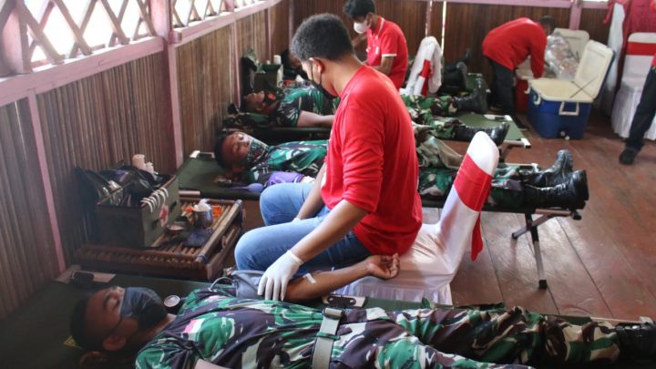 Aksi Donor Darah Menuju Peringatan Satu Dasawarsa OJK
