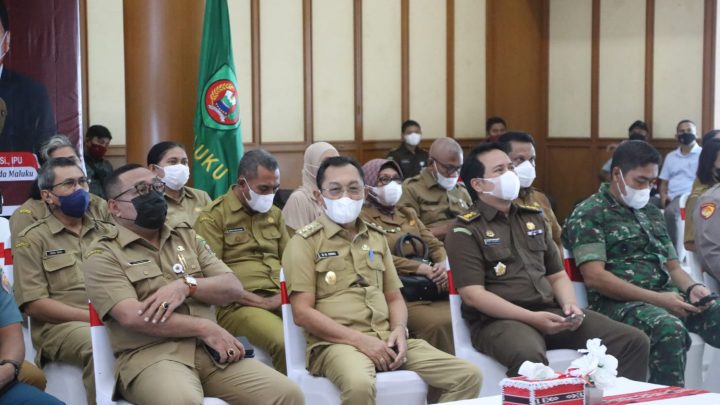 Wagub Maluku Ikuti Puncak Peringatan Hari Otonomi Daerah Ke-26 Tahun 2022