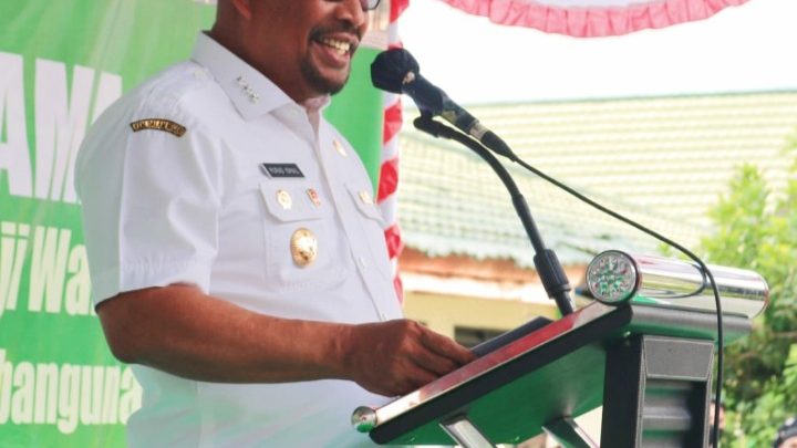 Gubernur MI Letakkan Batu Pertama Pembangunan Masjid Ismail Murad Asrama Haji Waiheru