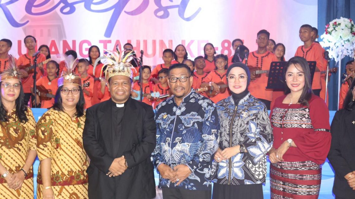 Gubernur Maluku Hadiri Syukuran HUT GPM KE-87