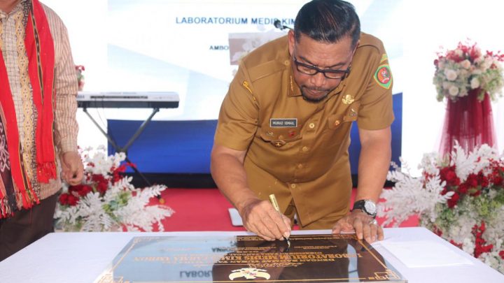 Tingkatkan Layanan Kesehatan, Gubernur Murad Resmikan Gedung Laboratorium Medis Kimia Farma Cabang Ambon