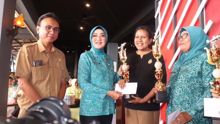 Ambon Juara Umum Lomba Masak Serba Ikan Tingkat Provinsi Tahun 2022