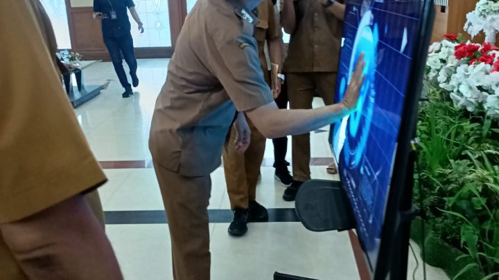 Pj. Sekda Launching Jaringan Intra Pemerintah Daerah Maluku, Sukseskan Transformasi Satu Data Indonesia