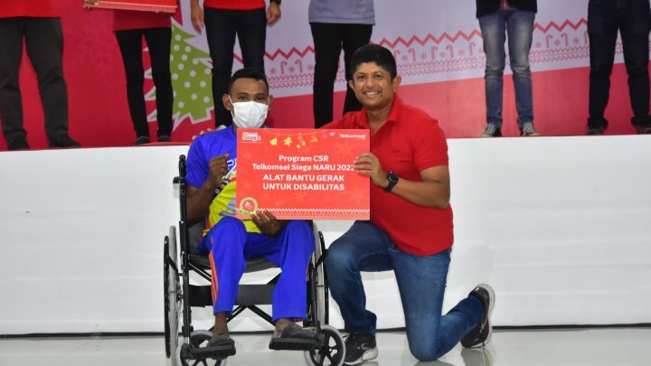 Telkomsel Siaga Berbagi Kasih Tanpa Batas di Momen Natal 2022