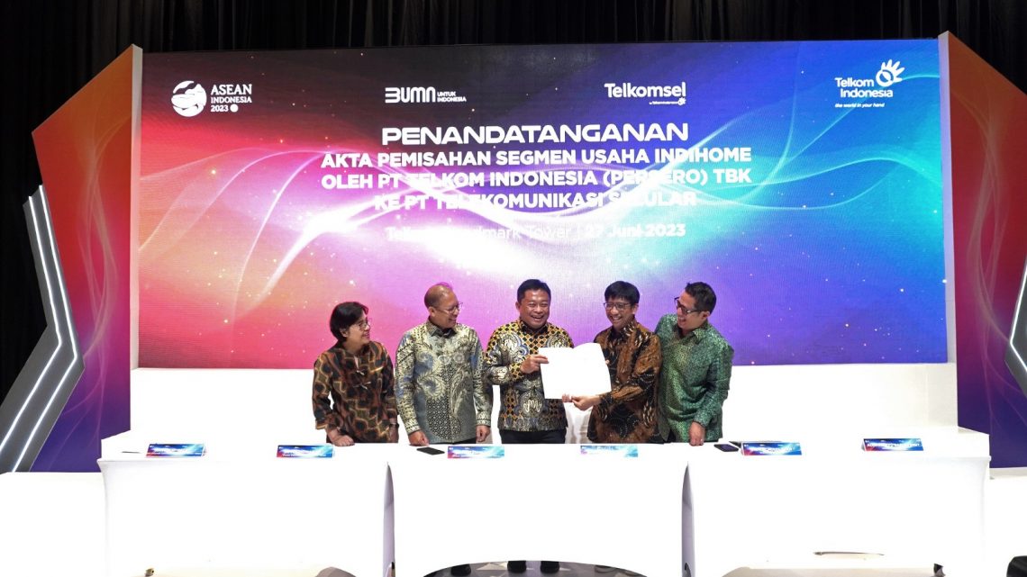 PT. Telkom Indonesia Teken Akta Integrasi Indihome ke Telkomsel