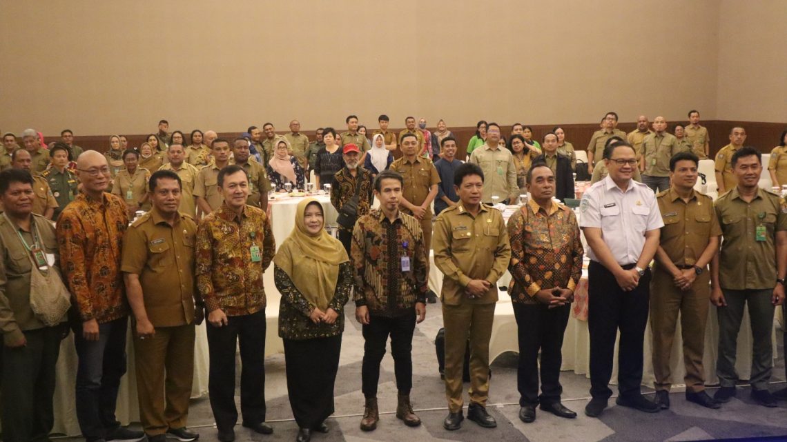 SEKDA Maluku Buka Rakertek Pengendalian Perubahan Iklim